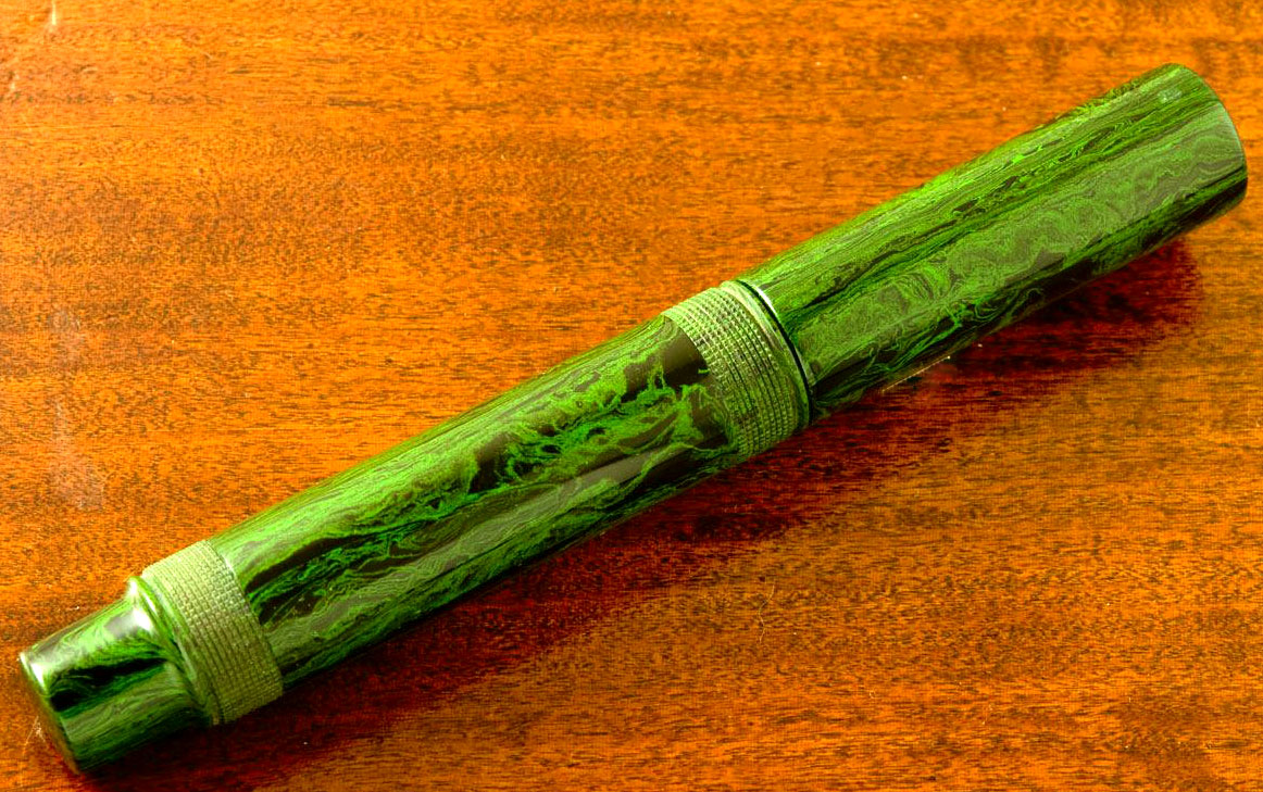 マーブルエボナイト